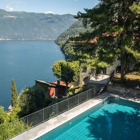 With Private Parking & Shared Pool! * Nesso